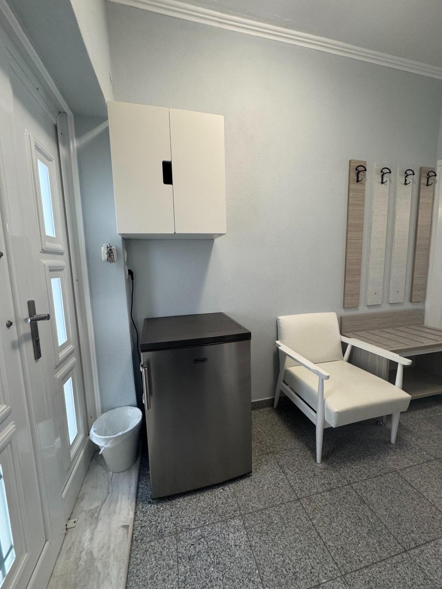 Diaporos Hotel 보우르보우로우 외부 사진